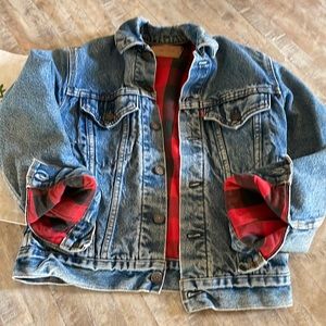 Vintage Levi’s Buffalo plaid lined jean jacket
